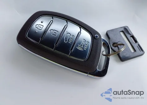 2021 Hyundai Ioniq Hybrid Se from USA, damaged, VIN KMHC75LC8MU257428